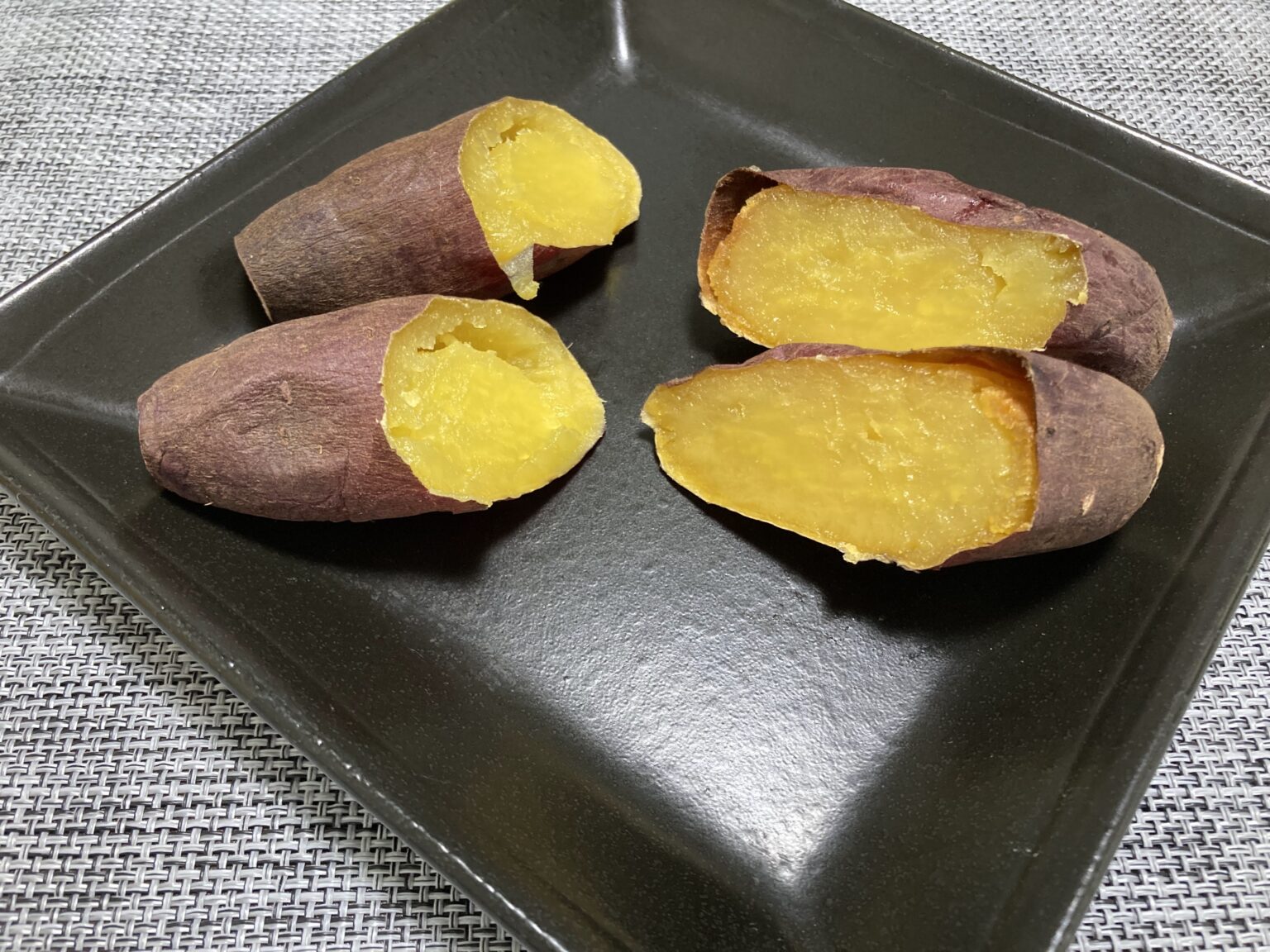 【2022.09更新】本八幡の焼き芋屋さん（おいもや 壺）で焼き芋を買いました - ひやまんブログ